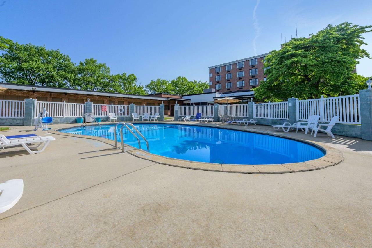 Inn At Lebanon - Hershey & Manheim Area Exterior foto